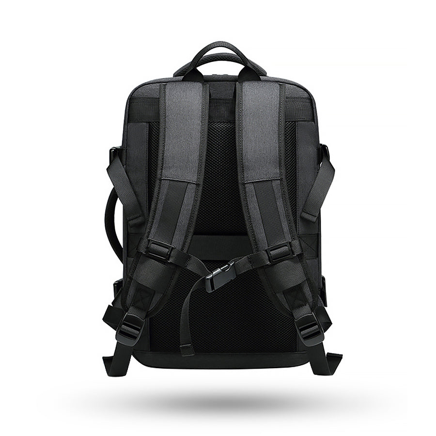 Expandable backpack
